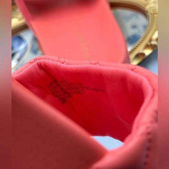 🆕 KURT GEIGER LONDON 🧿 NWOT Meena Eagle Quilted Slide, Salmon - Sz 40 US 9 - Picture 10 of 12